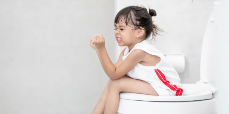 Táo Bón Ở Trẻ: Nguyên Nhân – Dấu Hiệu – Cách Xử Lý Tại Nhà